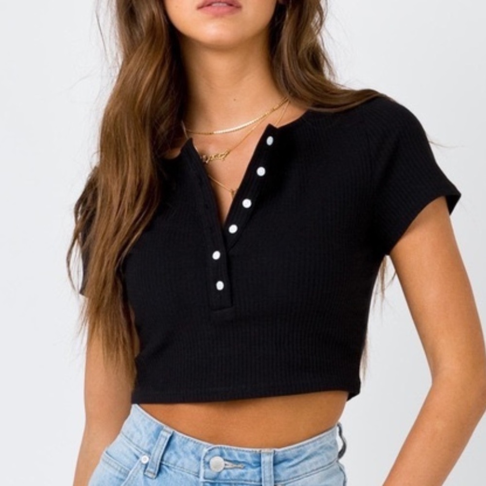 Princess Polly Cropped Button Tee